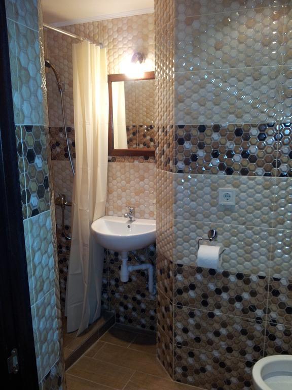 Apartment Roksolana 2 Lviv Ngoại thất bức ảnh